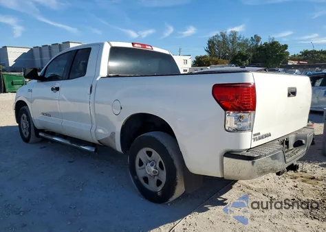 2013 Toyota Tundra Double Cab Sr5 z USA, uszkodzony, nr VIN 5TFRY5F17DX146115
